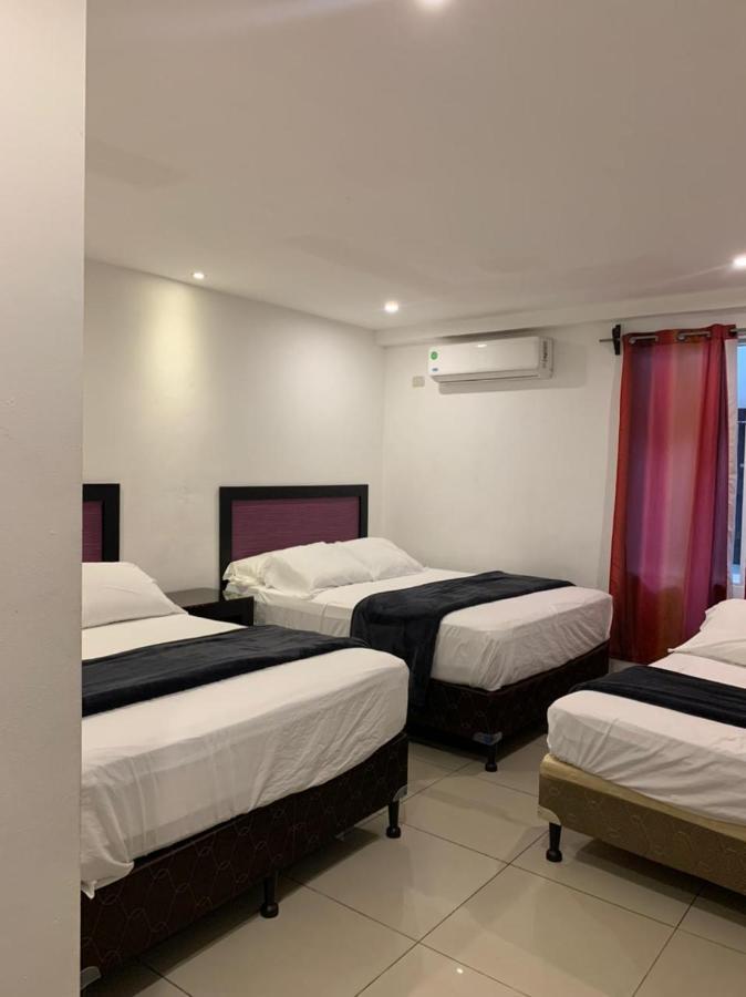 سان بيدرو سولا Micro Hotel Rio De Piedras المظهر الخارجي الصورة