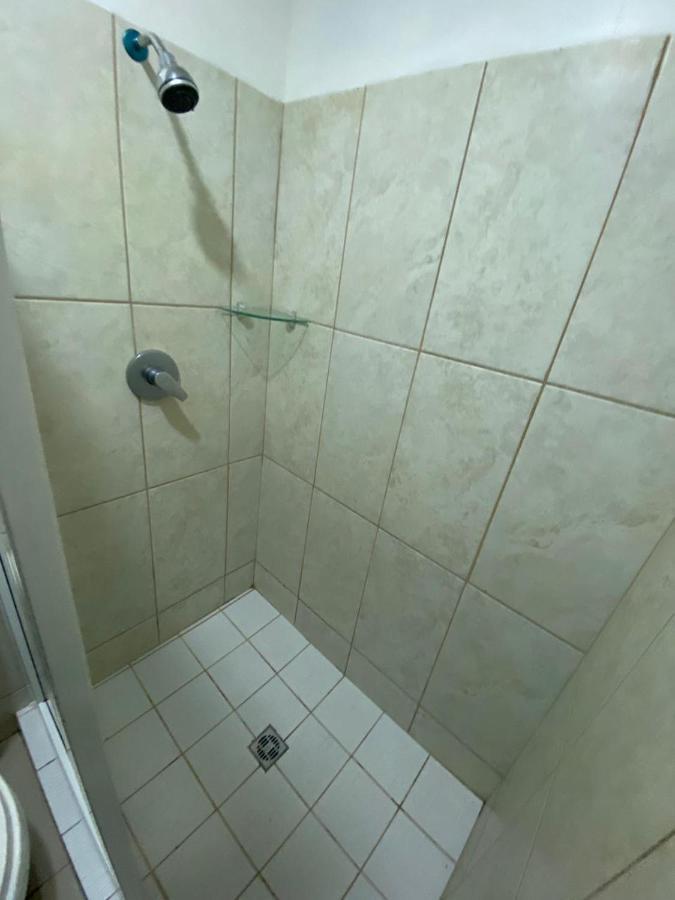 سان بيدرو سولا Micro Hotel Rio De Piedras المظهر الخارجي الصورة