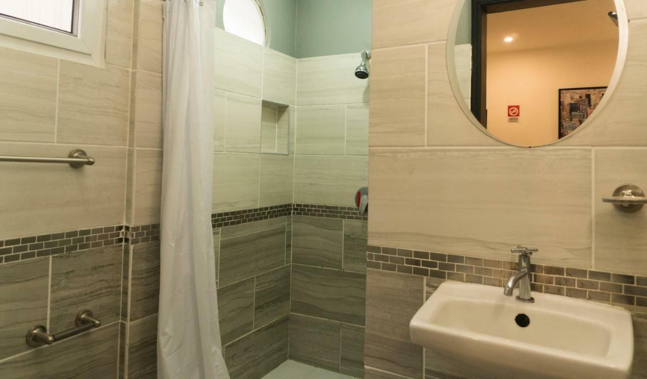 سان بيدرو سولا Micro Hotel Rio De Piedras المظهر الخارجي الصورة